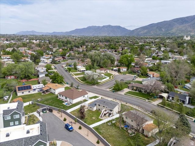 556 KIMBALL DR, Layton, UT 84041