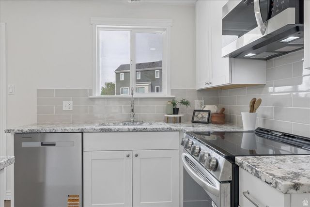 556 KIMBALL DR, Layton, UT 84041