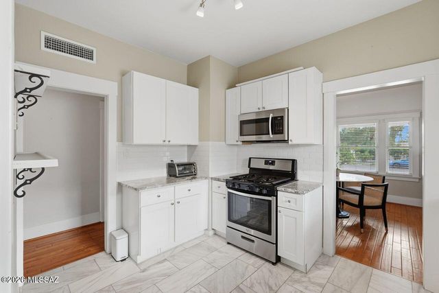 1935 E 4th Street, Tucson, AZ 85719