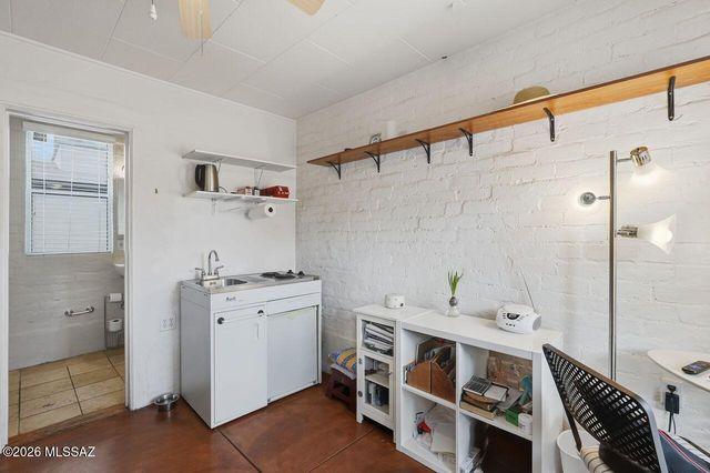 1935 E 4th Street, Tucson, AZ 85719