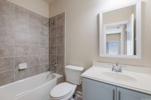 6446 Babcock Rd Unit 23, San Antonio, TX 78249