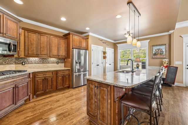 4145 Miles Johnson Pkwy, Spring Hill, TN 37174