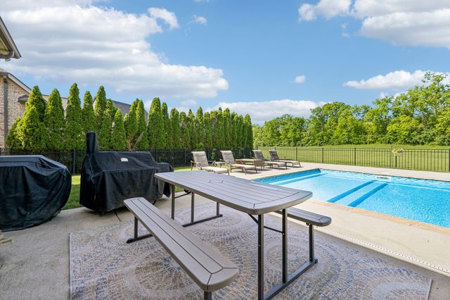 4145 Miles Johnson Pkwy, Spring Hill, TN 37174