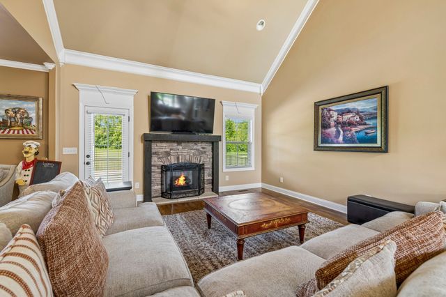 4145 Miles Johnson Pkwy, Spring Hill, TN 37174