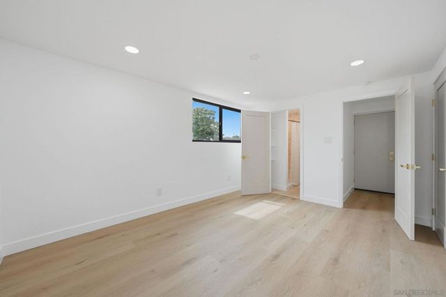 5135 New Haven, San Diego, CA 92117