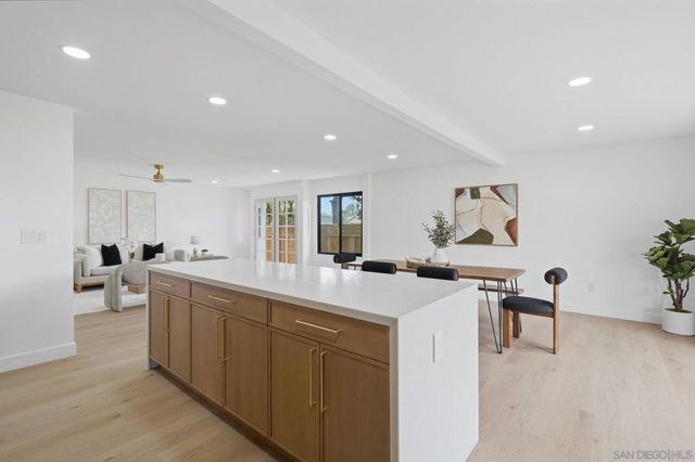 5135 New Haven, San Diego, CA 92117