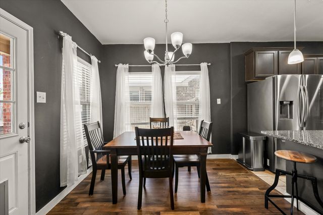 8805 Deadwood Lane, Aubrey, TX 76227