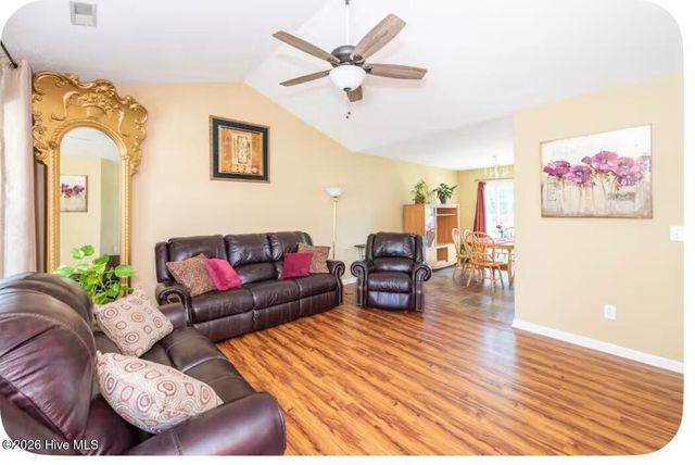 2402 Bloomsbury Court, Wilmington, NC 28411