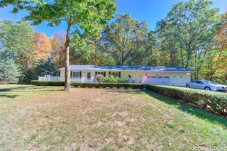 3280 Fenner Road, Muskegon, MI 49445