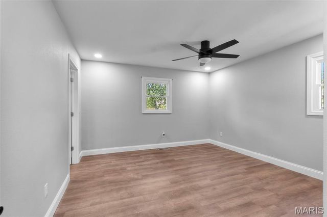 902 N Poplar Street, Dexter, MO 63841