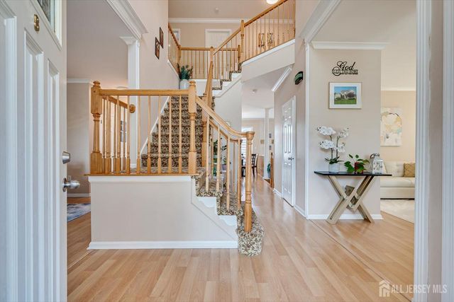 8 Tufts Court, South Brunswick, NJ 08824