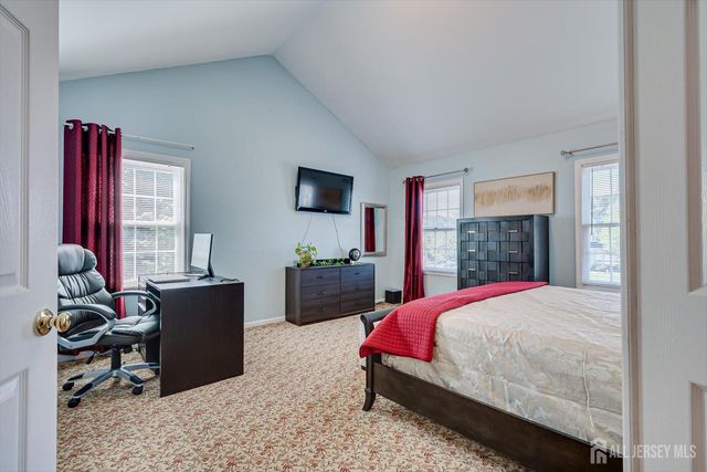 8 Tufts Court, South Brunswick, NJ 08824