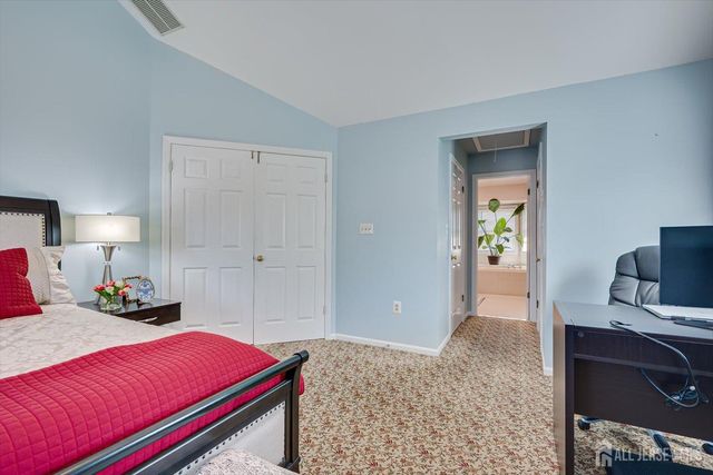 8 Tufts Court, South Brunswick, NJ 08824