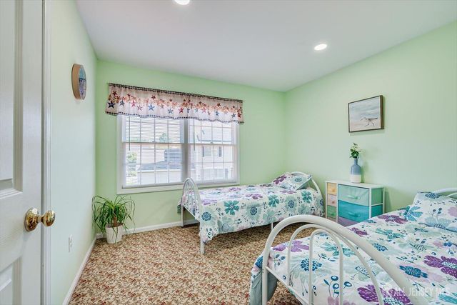 8 Tufts Court, South Brunswick, NJ 08824