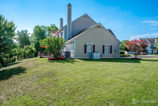 8 Tufts Court, South Brunswick, NJ 08824
