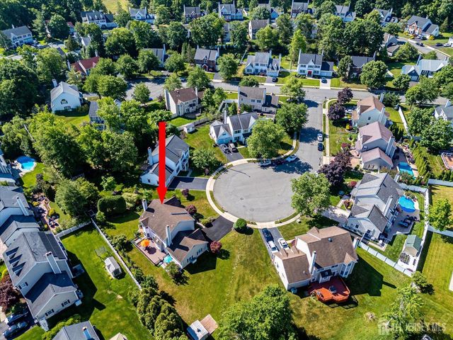 8 Tufts Court, South Brunswick, NJ 08824