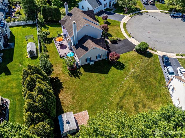 8 Tufts Court, South Brunswick, NJ 08824