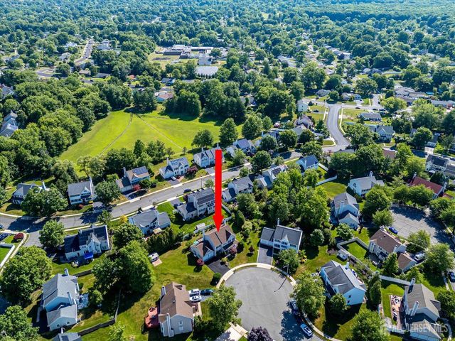 8 Tufts Court, South Brunswick, NJ 08824