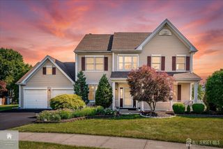 8 Tufts Court, South Brunswick, NJ 08824