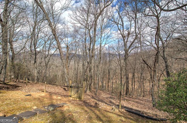 207 Stone Ridge Court, Jasper, GA 30143