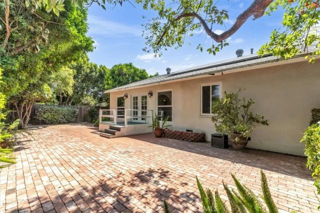 8062 Wynne, Reseda, CA 91335