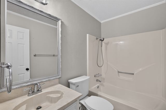 5701 Hollyhock Lane, Bossier City, LA 71112