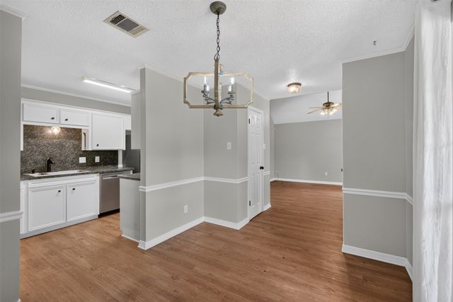 5701 Hollyhock Lane, Bossier City, LA 71112
