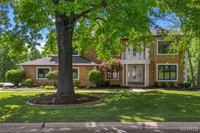 54 Bogey Estates Drive, St Charles, MO 63303
