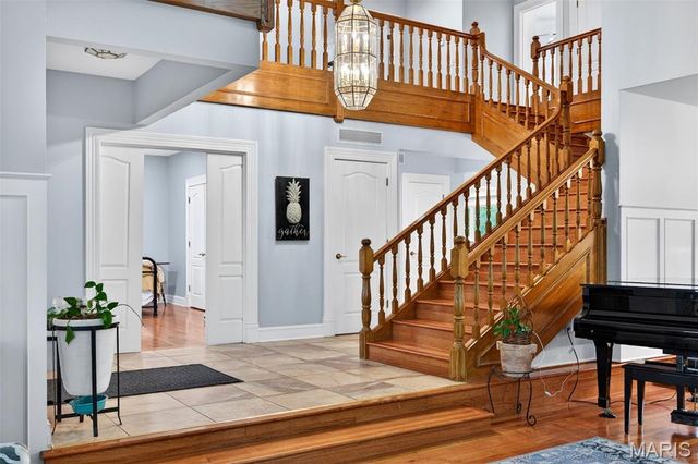 54 Bogey Estates Drive, St Charles, MO 63303