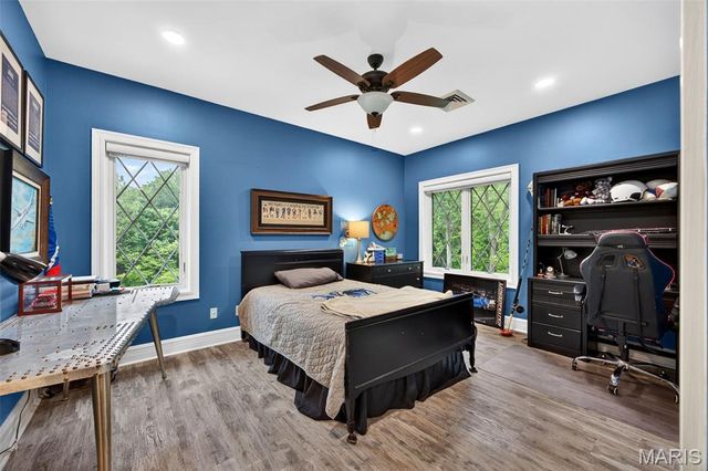 54 Bogey Estates Drive, St Charles, MO 63303