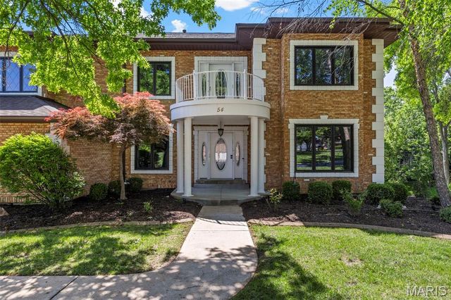 54 Bogey Estates Drive, St Charles, MO 63303
