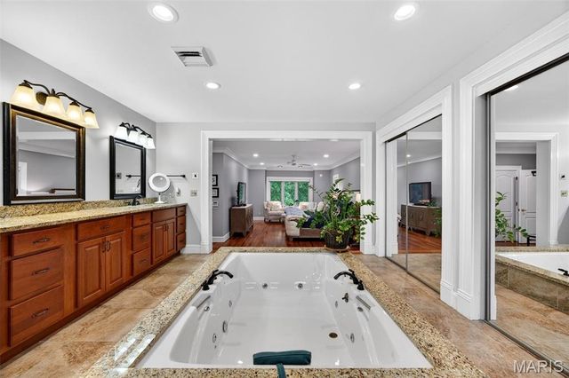 54 Bogey Estates Drive, St Charles, MO 63303