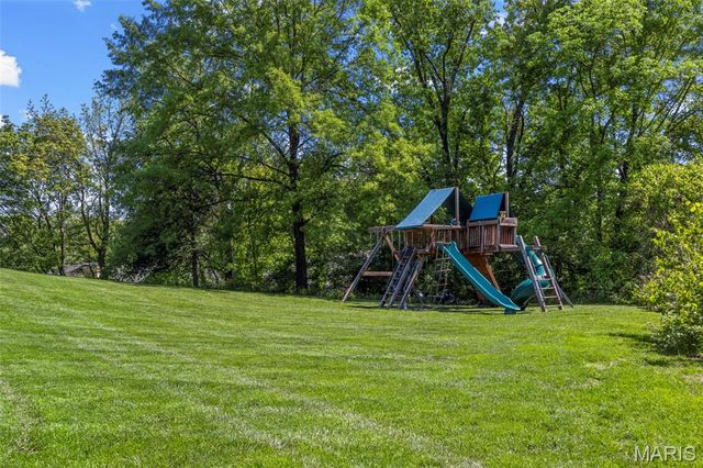 54 Bogey Estates Drive, St Charles, MO 63303