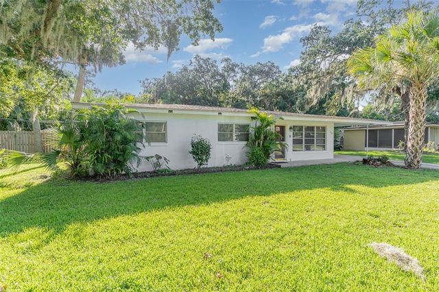 139 W LAILA DRIVE, West Melbourne, FL 32904