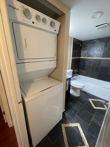 4156 Inverrary Drive 202, Lauderhill, FL 33319