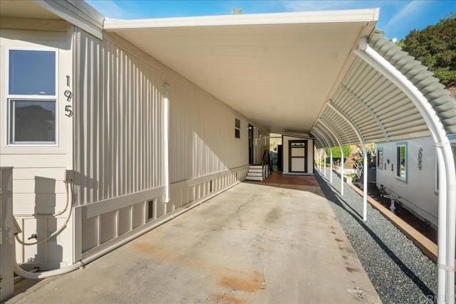 8975 Lawrence Welk Drive SPC 195, Escondido, CA 92026