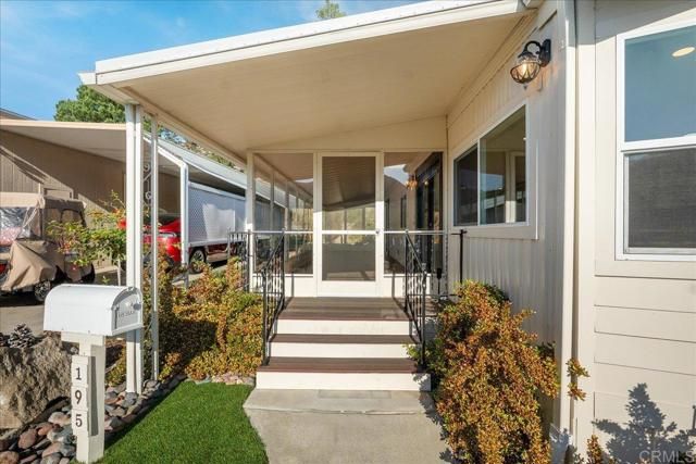 8975 Lawrence Welk Drive SPC 195, Escondido, CA 92026