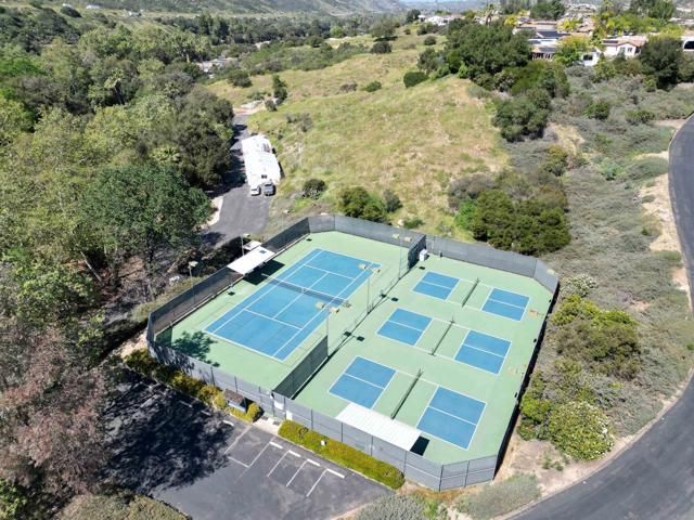 8975 Lawrence Welk Drive SPC 195, Escondido, CA 92026