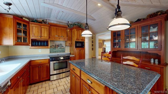 1242 Church Road, Evans, NY 14006