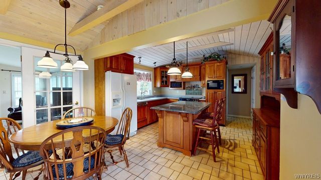 1242 Church Road, Evans, NY 14006