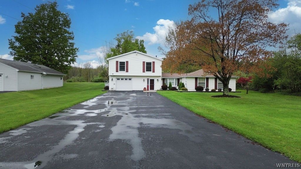 1242 Church Road, Evans, NY 14006
