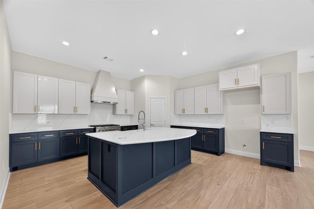 7717 Prairie Street, Hitchcock, TX 77563