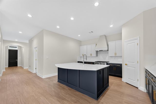 7717 Prairie Street, Hitchcock, TX 77563