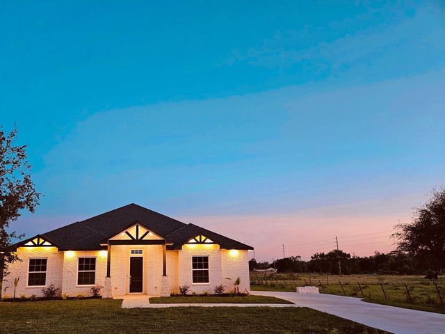 7717 Prairie Street, Hitchcock, TX 77563