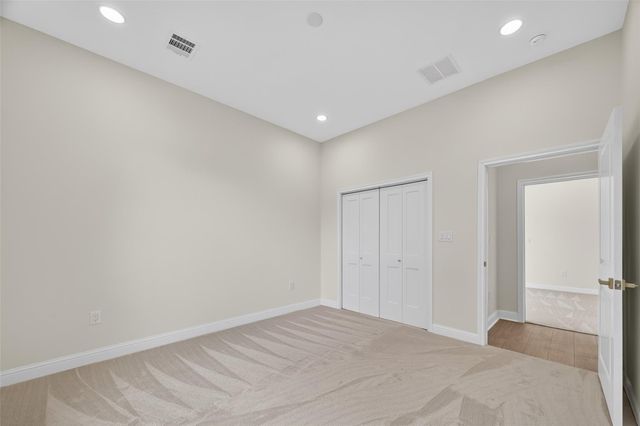 7717 Prairie Street, Hitchcock, TX 77563