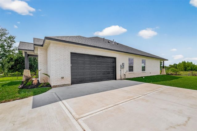 7717 Prairie Street, Hitchcock, TX 77563