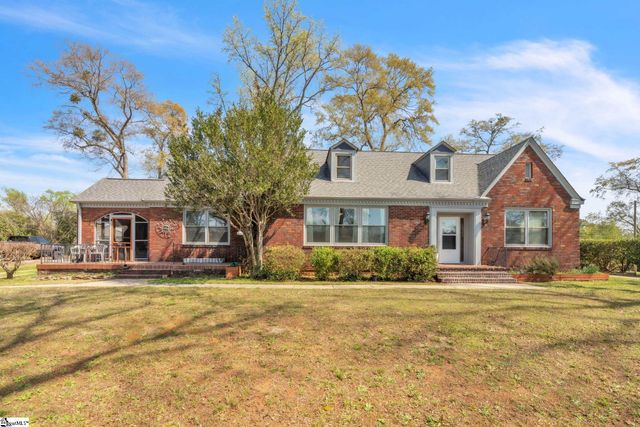 161 E Victoria Road, Spartanburg, SC 29301