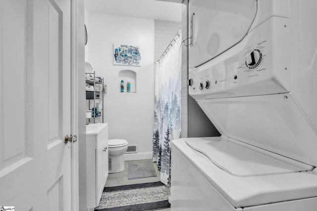 161 E Victoria Road, Spartanburg, SC 29301