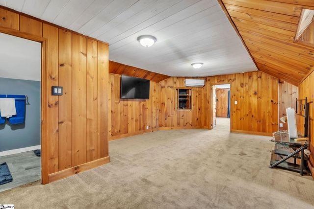 161 E Victoria Road, Spartanburg, SC 29301