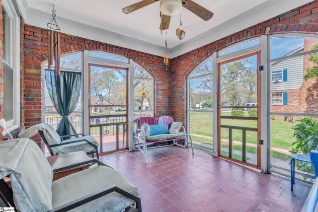 161 E Victoria Road, Spartanburg, SC 29301